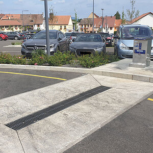 Aire de Camping-Cars Eguisheim9.jpg