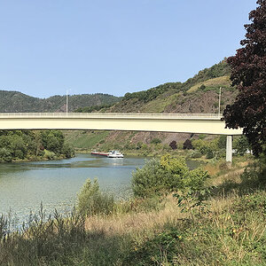 Wohnmobilstellplatz Zum Frauenberg.jpeg