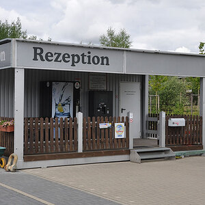 Wohnmobilstellplatz im Hafen am Speicher2.jpg