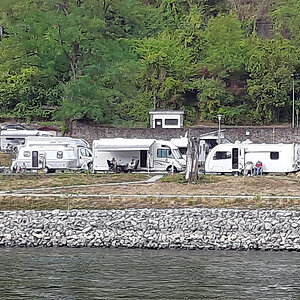 Campingplatz Loreleyblick 2.jpg